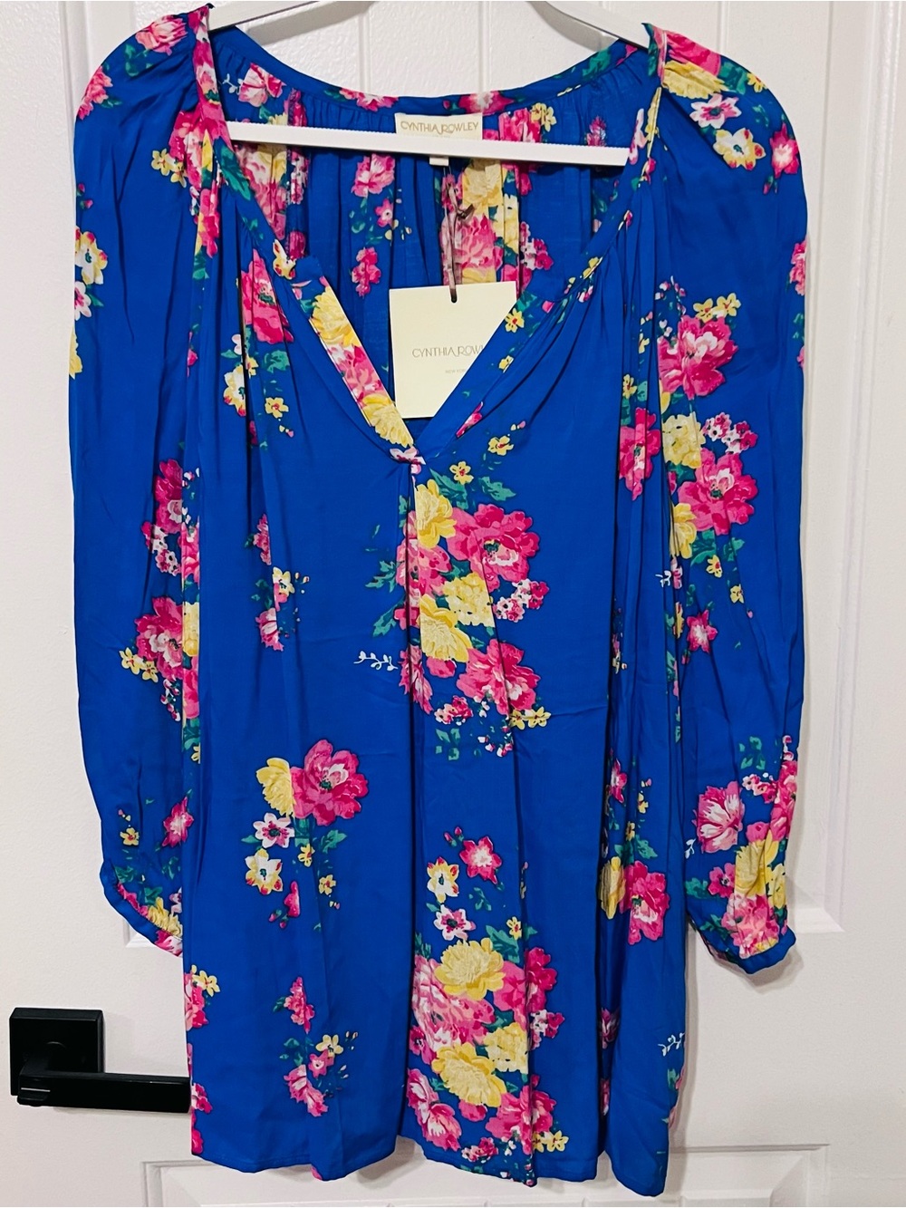 Cynthia Rowley Blue Floral V-Neck Blouse 2X